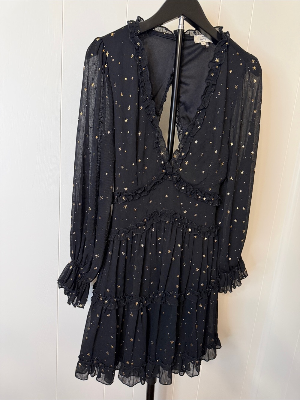 Adorable Gold Star Black Long-Sleeve Ruffle Open Back Mini Dress
